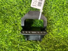 Кронштейн радиатора BMW 3-Series