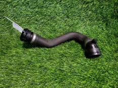 Патрубок охлаждения BMW 3-Series