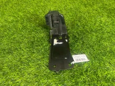 Крепление радиатора BMW 3-Series