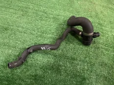 Патрубок охлаждающей жидкости BMW 3-Series