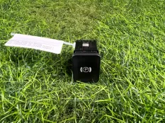 Кнопка стояночного тормоза Volkswagen Passat CC