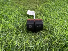 Кнопка открывания бензобака Volkswagen Passat