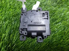 Сервопривод заслонок печки Toyota Land Cruiser