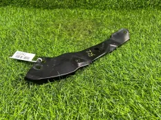 Крепление фары Volkswagen Golf