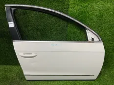 Дверь в сборе Volkswagen Passat