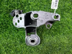 Кронштейн двигателя Audi A6 Allroad