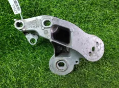 Кронштейн двигателя Audi A6