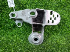 Кронштейн двигателя Audi A4