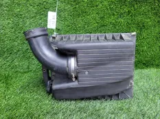 Корпус воздушного фильтра Opel Zafira