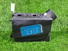 Корпус воздушного фильтра Opel Zafira