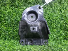 Крепление балки подвески Audi A6 Allroad