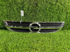 Решетка радиатора Opel Zafira
