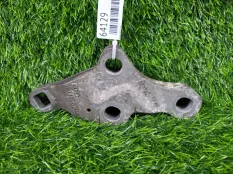 Кронштейн двигателя Audi A8