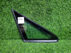 Стекло глухое Opel Zafira