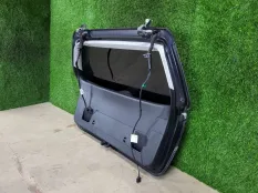 Крышка багажника Volkswagen Passat