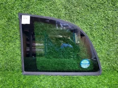 Стекло глухое Opel Zafira