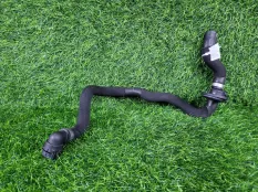 Патрубок отопителя Audi A6