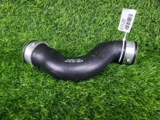 Патрубок интеркулера Volkswagen Passat