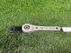 Подушка АКПП Volkswagen Passat