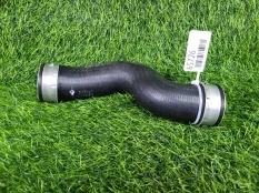 Патрубок интеркулера Volkswagen Tiguan