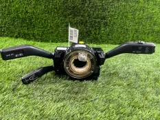 Переключатель подрулевой Volkswagen Passat