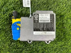 Блок управления SRS Volkswagen Passat CC