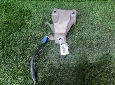 Кронштейн двигателя Audi A6