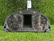 Щиток приборов Volkswagen Passat CC