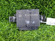 Блок управления парктроником Volkswagen Passat CC