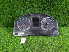 Панель приборов Volkswagen Tiguan