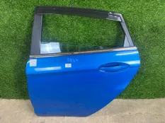 Дверь в сборе Ford Fiesta