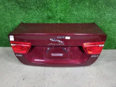 Крышка багажника Jaguar XE