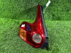 Фонарь задний Nissan Juke