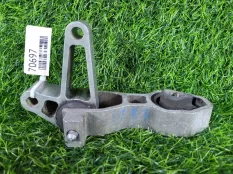 Опора двигателя Fiat Punto