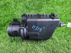 Корпус воздушного фильтра Jaguar XE