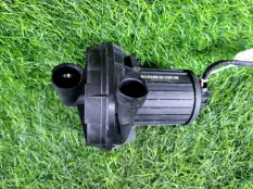 Насос продувки катализатора Audi A8