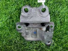 Опора двигателя Fiat Punto