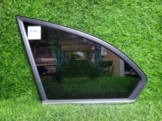 Стекло глухое Chevrolet Captiva