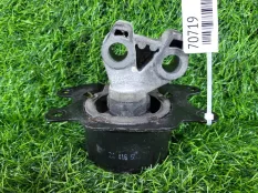 Опора двигателя Opel Corsa