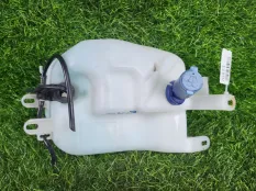 Бачок омывателя Alfa Romeo 147