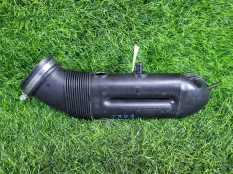 Патрубок воздушный Opel Zafira