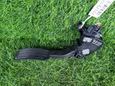 Педаль газа Nissan Juke