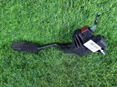 Педаль газа Fiat Punto