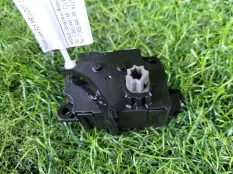 Сервопривод заслонок печки Nissan Juke