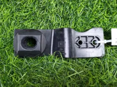 Кронштейн радиатора Jaguar XE