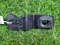 Кронштейн радиатора Jaguar XE