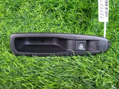 Кнопка стеклоподъемника Renault Captur