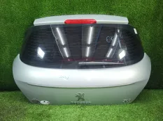 Крышка багажника Peugeot 308