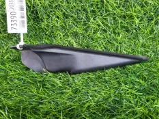 Уголок жабо Renault Captur