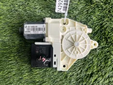 Моторчик стеклоочистителя Renault Megane